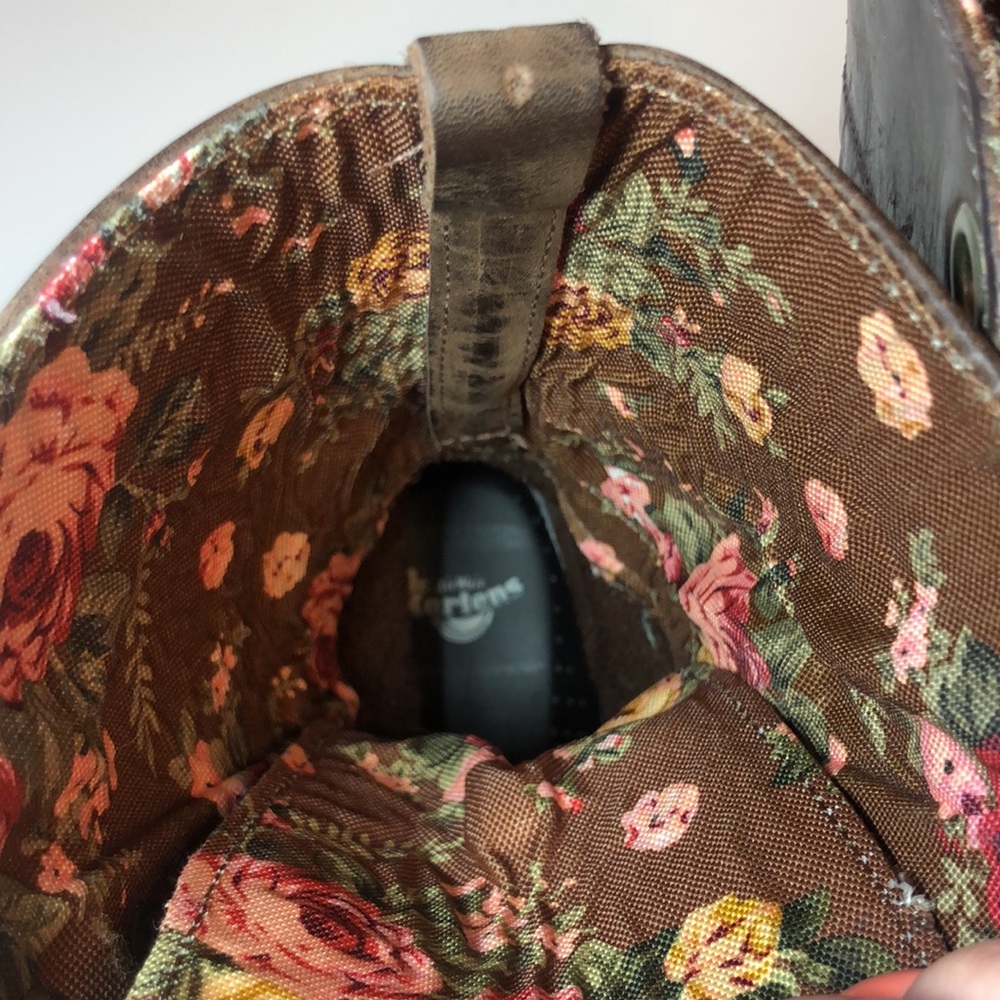 doc martens triumph 1914 grey